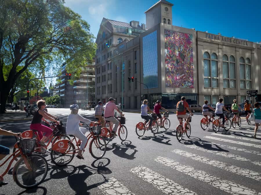 Buenos Aires Bike Tour: South or North Circuit - South Circuit: San Telmo to Plaza de Mayo in One Smooth Flow