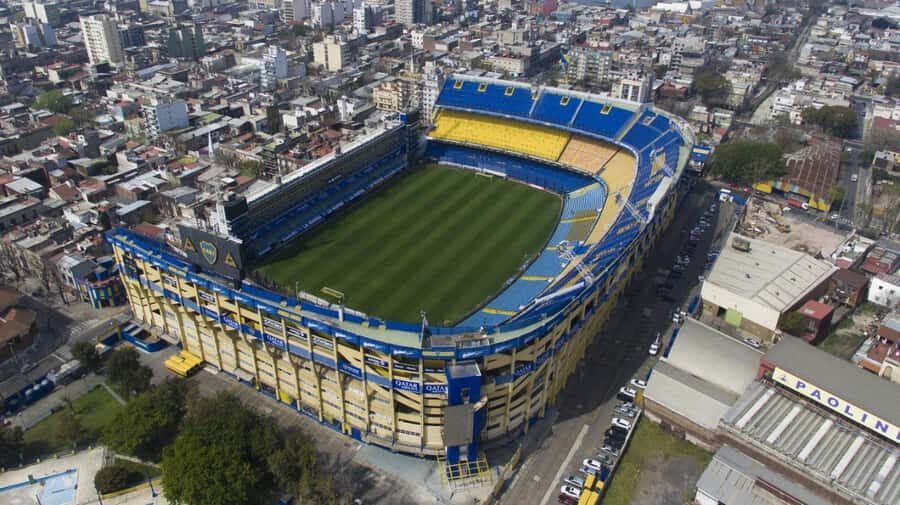 Buenos Aires: Boca Juniors and River Plate Football Tour - River Plate Stadium: stairs from Platea San Martín and photo-friendly viewing