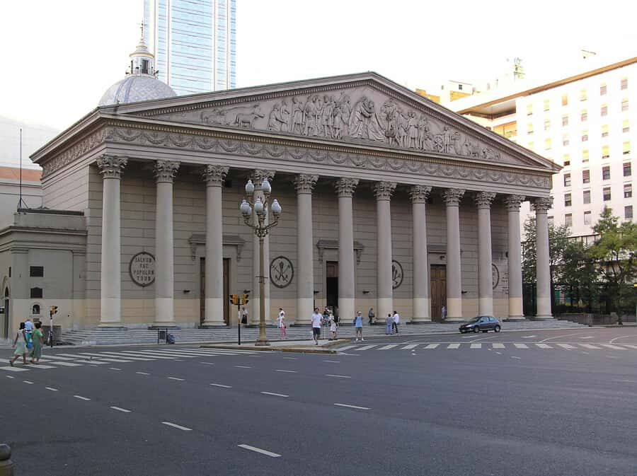 Buenos Aires: City Highlights Guided Tour with Transfer - Avenida de Mayo and San Telmo: The Old Buenos Aires Mood
