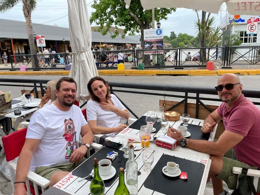 Buenos Aires: Customizable City Tour in Polish - A private Polish tour that feels personal fast