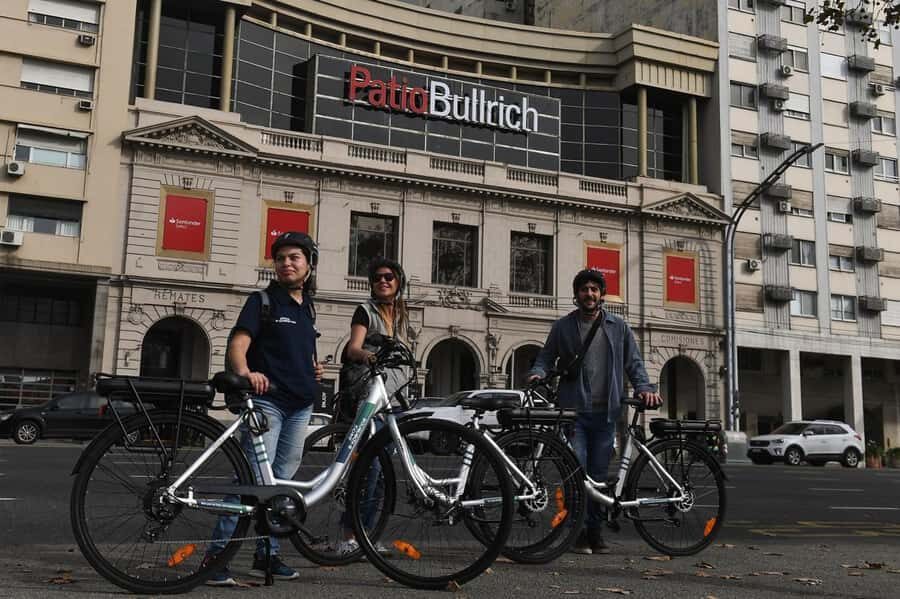 Buenos Aires: E-Bike Tour in the North Circuit of Buenos Aires - Shopping Patio Bullrich and Figueroa Alcorta: seeing without detouring