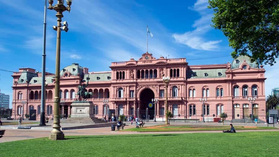 Buenos Aires: Half-Day Sightseeing Tour with 2 Stops - Getting oriented fast with a coach-led Buenos Aires loop