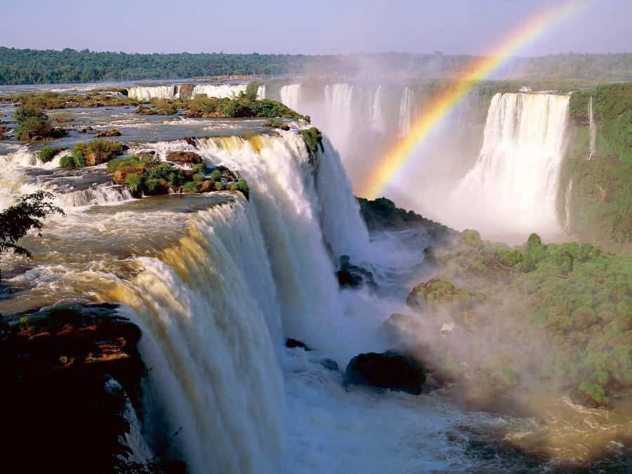 Buenos Aires: Iguazu Falls Private Day Trip with Airfare - Flying out of Buenos Aires before the city wakes up