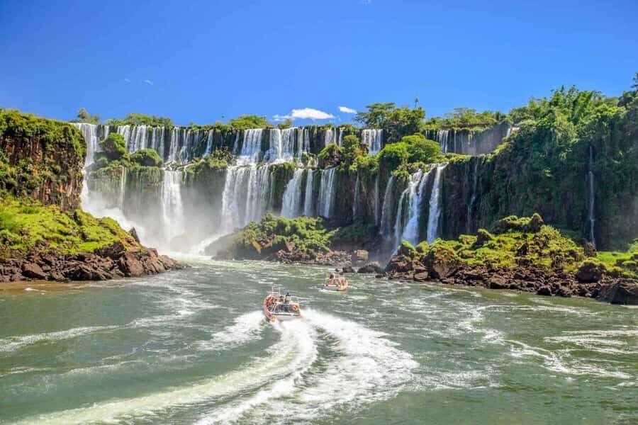 Buenos Aires: Iguazu Falls Private Day Trip with Airfare - Pacing, photos, and wildlife: how your guide shapes the day