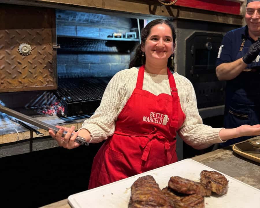 Buenos Aires: Join a Local Family for an Argentine Barbecue - The menu you’ll actually eat: 8 courses grilled to order