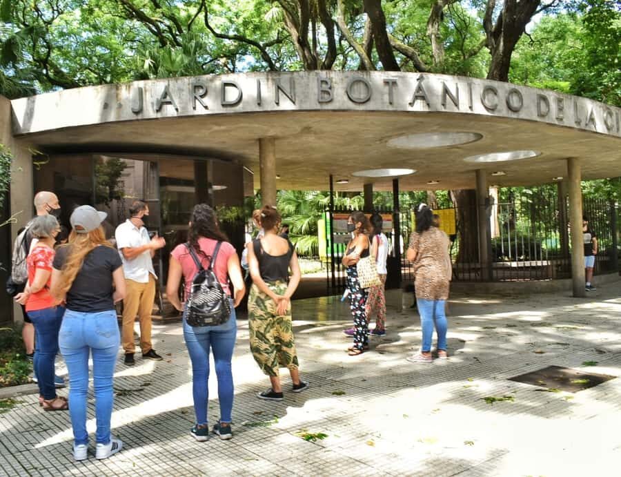 Buenos Aires: Palermo Soho Guided Walking Tour - Price and value: what $17 covers in Palermo Soho terms