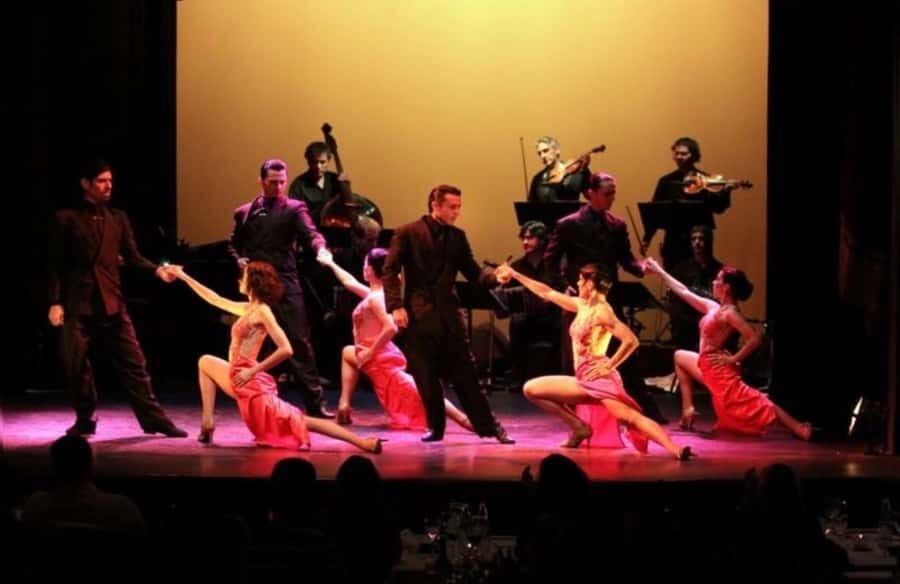 Buenos Aires Tango Show and Dinner at Piazzolla Tango - Dinner with tango: what changes when you choose the full option