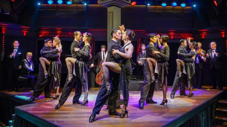 Buenos Aires Tango Show and Dinner in El Querandi - The Dinner Service: 3 Courses, Argentine Choices, and Finca Flichman Wine