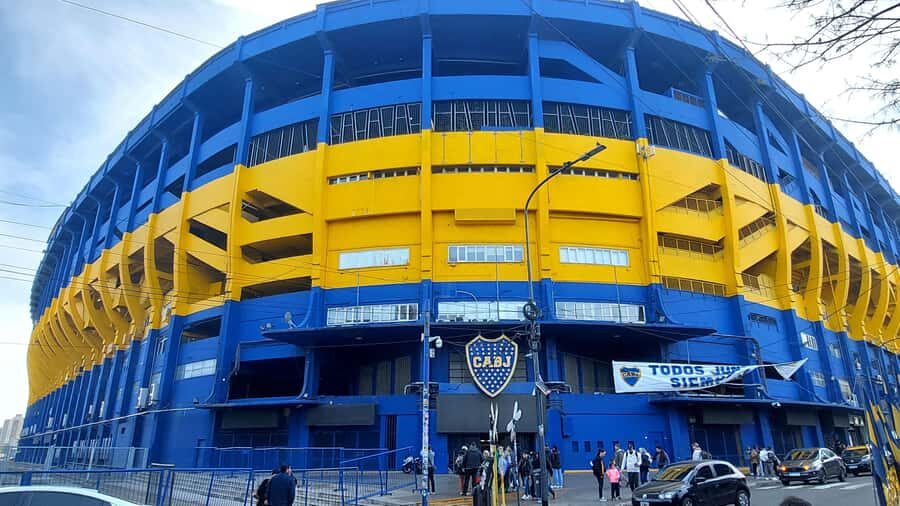 Buenos Aires: Tickets to Boca Juniors Museum & Stadium - Inside the Boca Juniors Museum: players, jerseys, and the 360° Esto es Boca