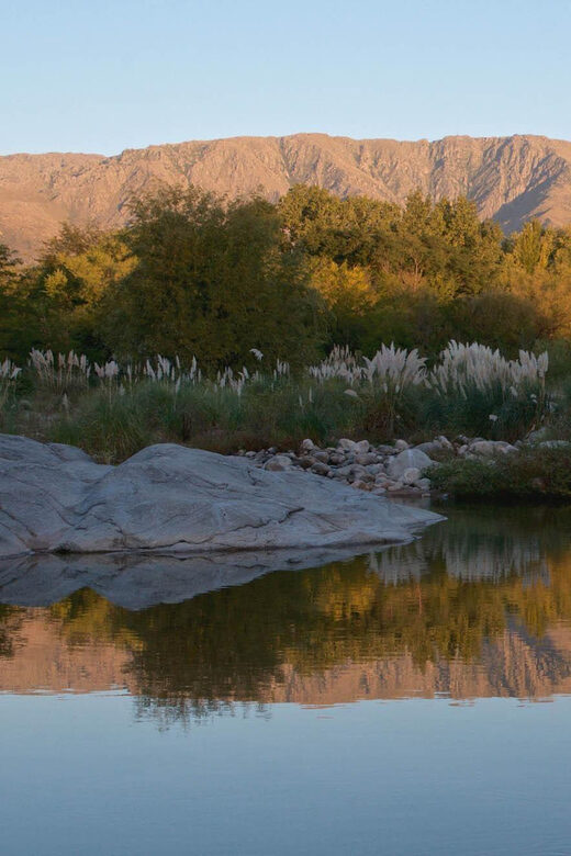 Cordoba: Full-day Tour to Traslasierras Valley - Curva de los Suspiros, Muelle Bajo las Sombras, and the glacier walkway