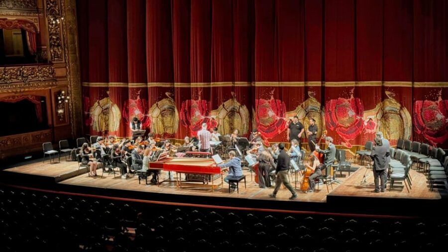 Experience Teatro Colon : Secure your Tour today!!! - The big value question: is $48 worth it?