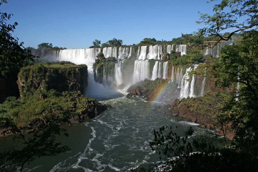 Iguazu in 2 Days: Argentina & Brazil Sides of Iguazu Falls - Argentina side: getting oriented fast and heading straight for Devil’s Throat