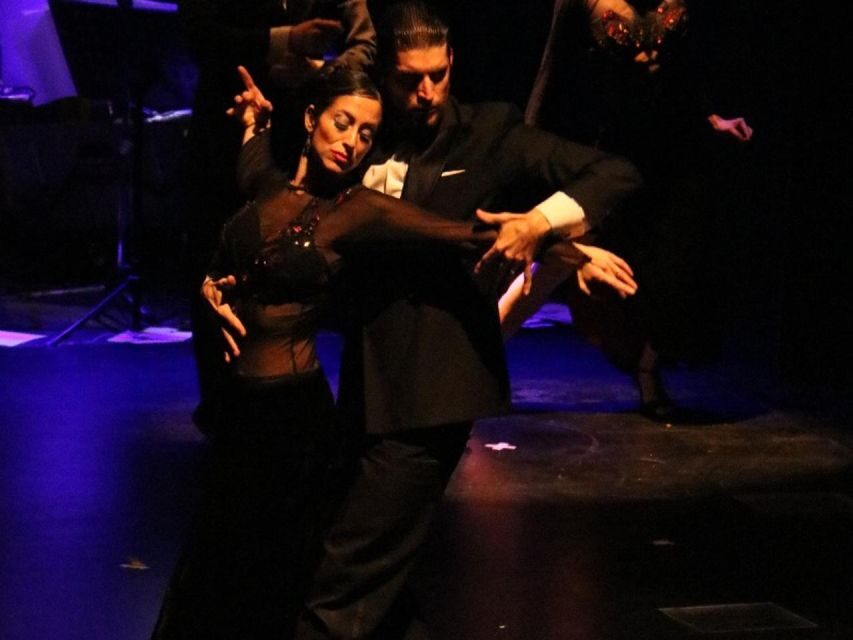 Piazzolla Tango: Only Show + Beverages - What the evening feels like in practice