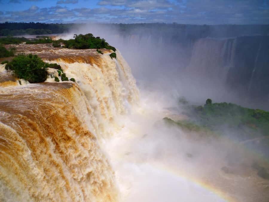 Private Tour "Dawn at the Iguassu Falls". - Private pickup and a van that gets you moving fast