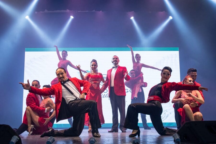 Puerto Iguazu Madero Tango Show - Timing that actually works: dinner service at 8:30, show at 10:00