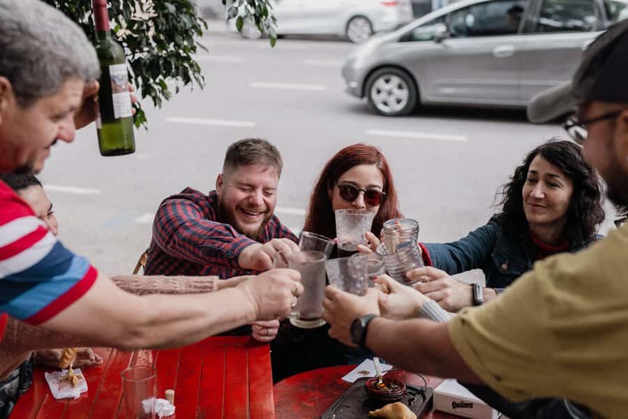 San Telmo: Historical Guided Tour with Street Food & Drinks - First Sip at El Federal Bar: Why the Start Matters