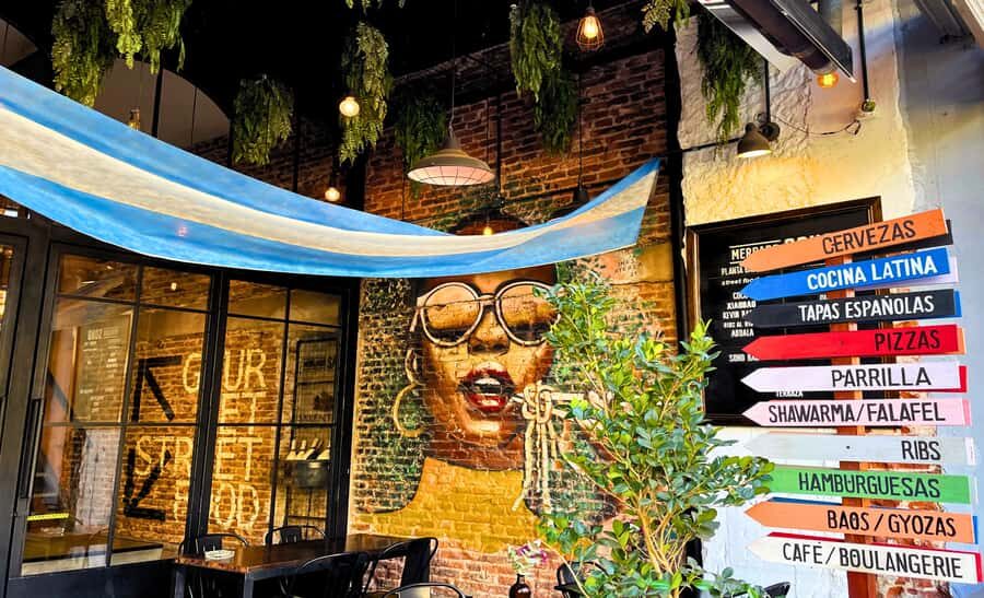 Secret Food Tour: Buenos Aires - Palermo Soho’s choripán stop: where street food turns into a reputation