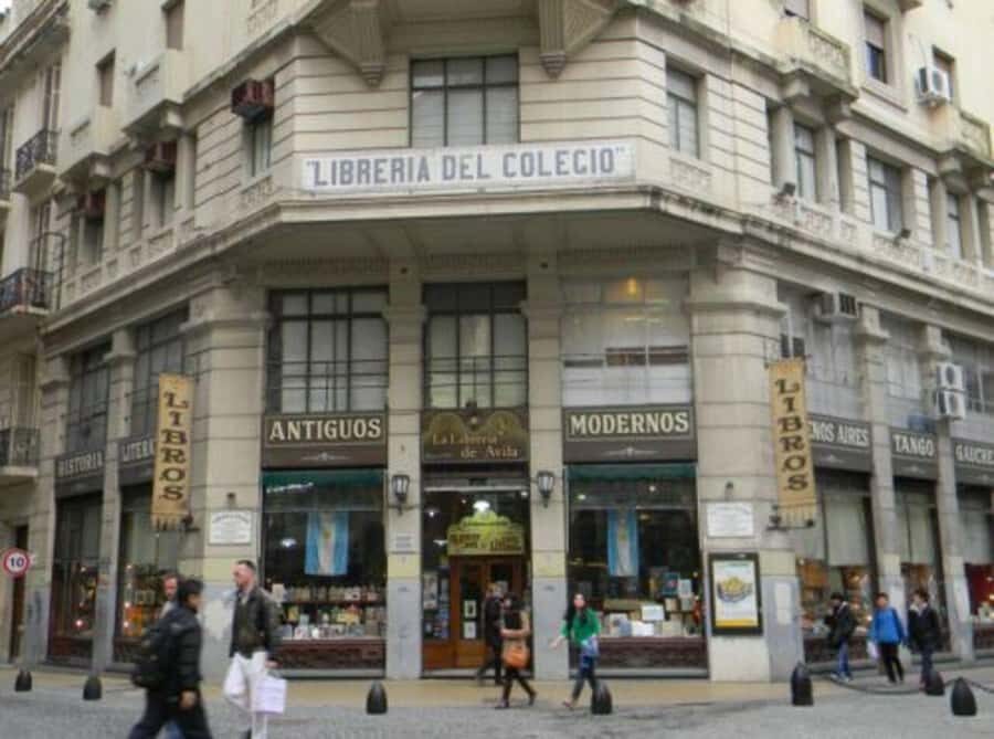 Walking Tour: Buenos Aires bookstores - El Ateneo Grand Splendid: the theater turned bookstore finale